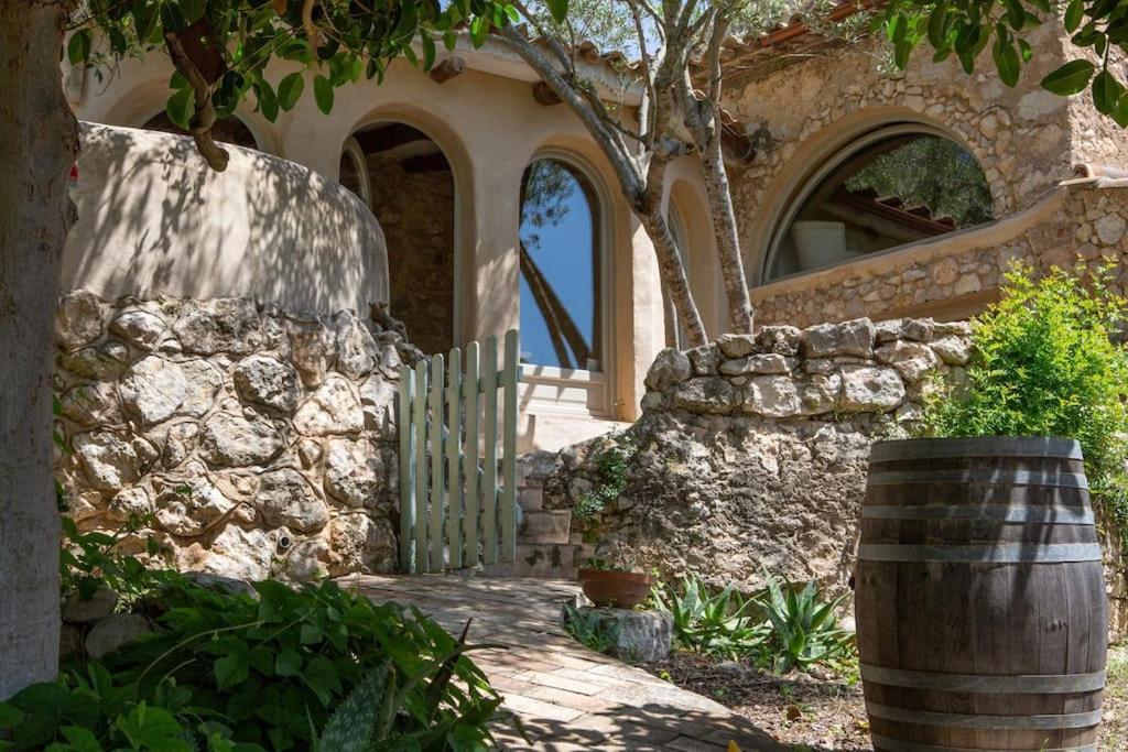 Sitges Hill Retreats-Masia Nur 22 Bedrooms Divided Over 9 Houses For Max 44 Guests Canyelles  Esterno foto