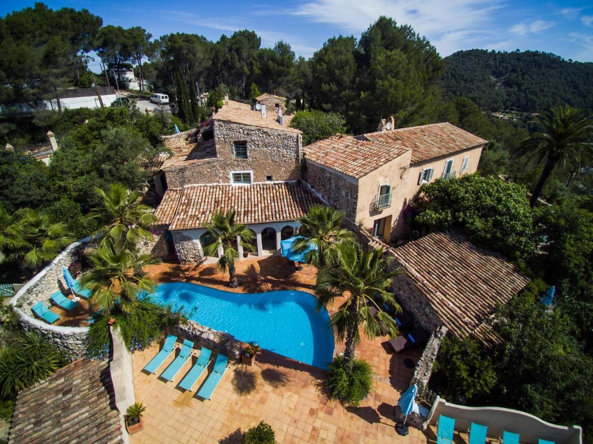 Sitges Hill Retreats-Masia Nur 22 Bedrooms Divided Over 9 Houses For Max 44 Guests Canyelles  Esterno foto