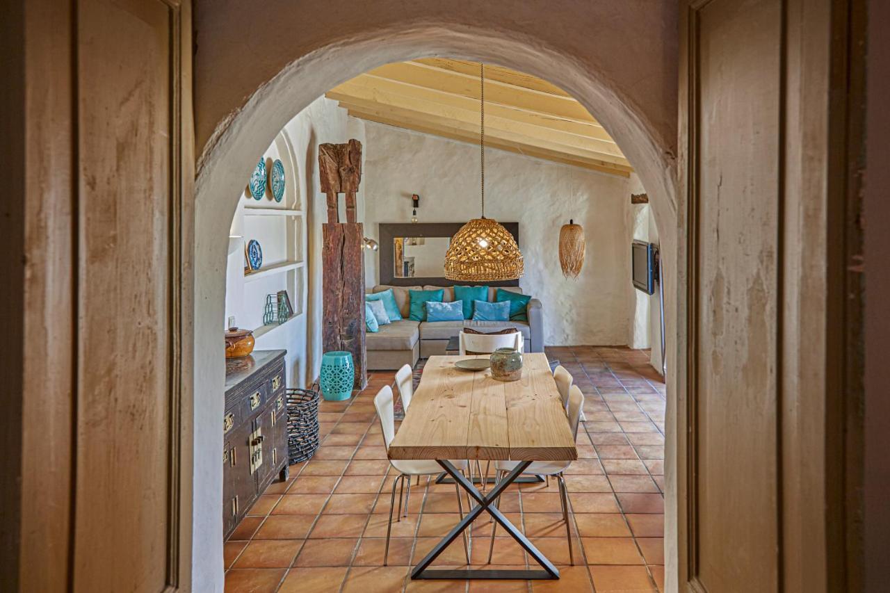 Sitges Hill Retreats-Masia Nur 22 Bedrooms Divided Over 9 Houses For Max 44 Guests Canyelles  Esterno foto