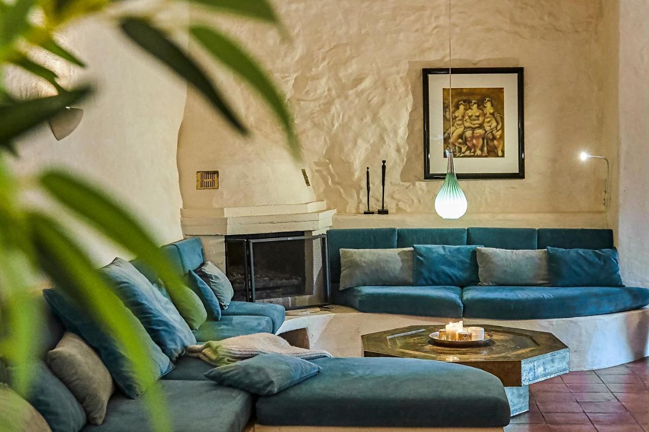Sitges Hill Retreats-Masia Nur 22 Bedrooms Divided Over 9 Houses For Max 44 Guests Canyelles  Esterno foto