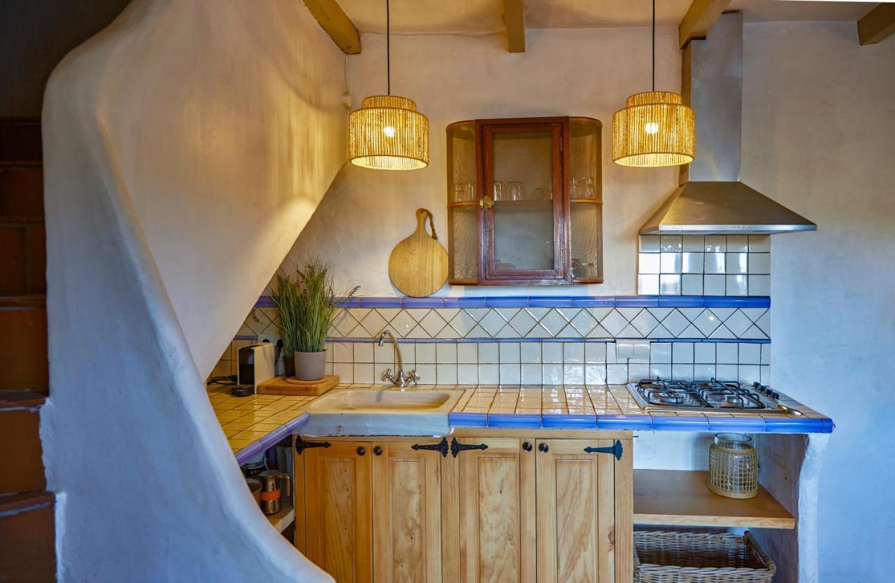 Sitges Hill Retreats-Masia Nur 22 Bedrooms Divided Over 9 Houses For Max 44 Guests Canyelles  Esterno foto